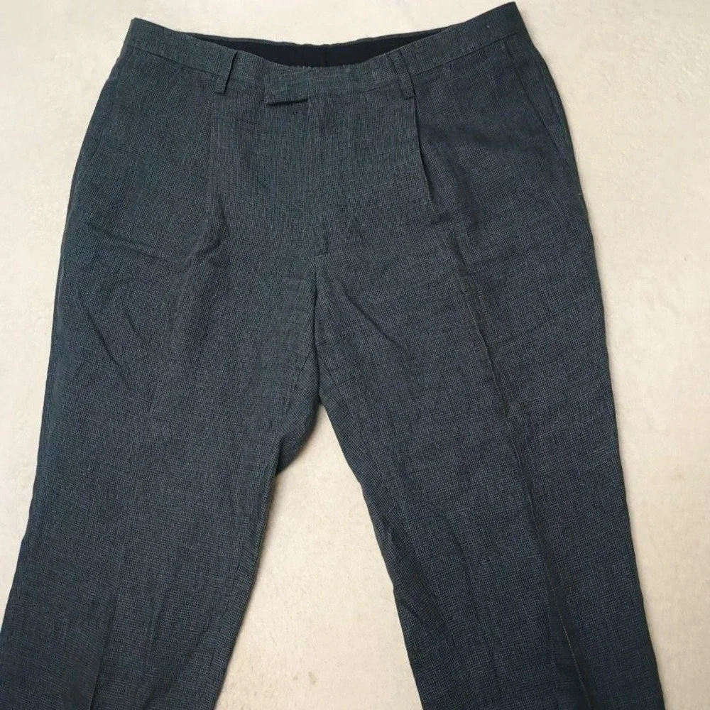 Banana Republic fly closure